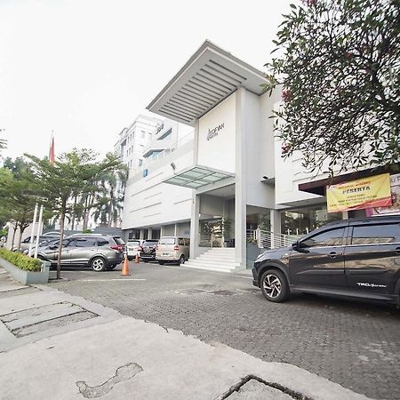Sofyan Hotel Soepomo Jakarta Kültér fotó
