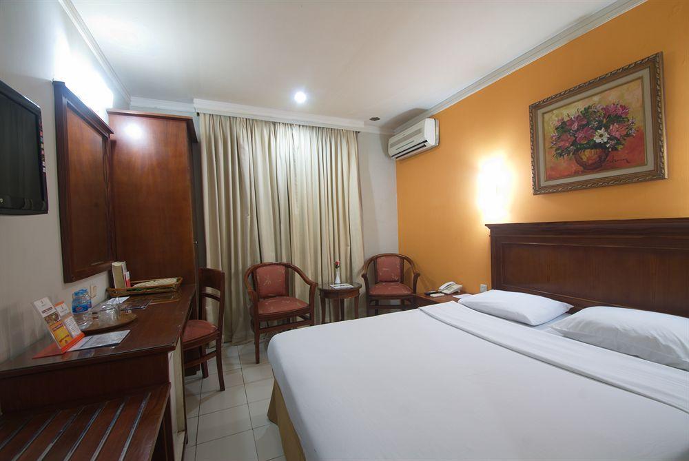 Sofyan Hotel Soepomo Jakarta Kültér fotó