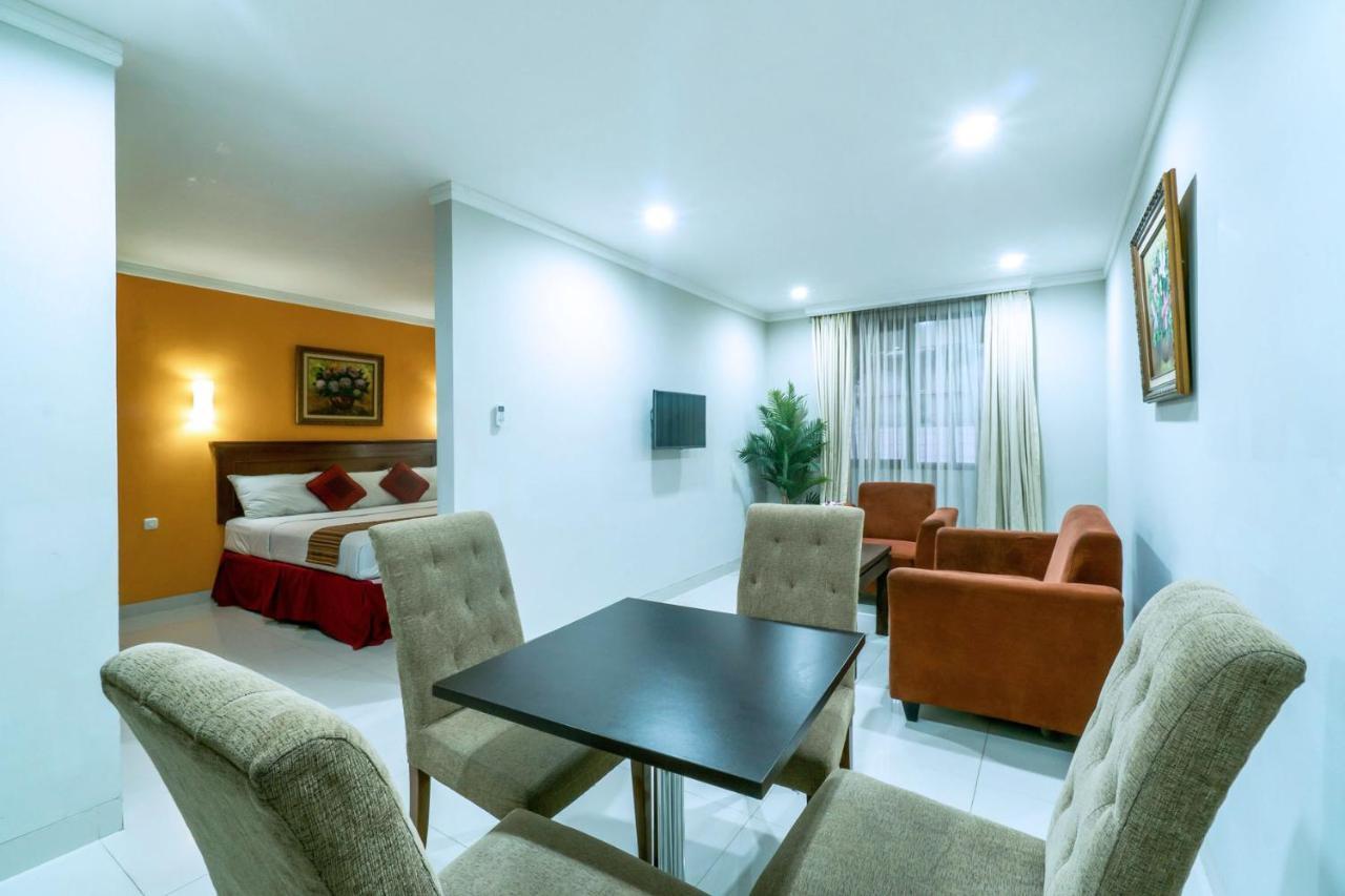 Sofyan Hotel Soepomo Jakarta Kültér fotó