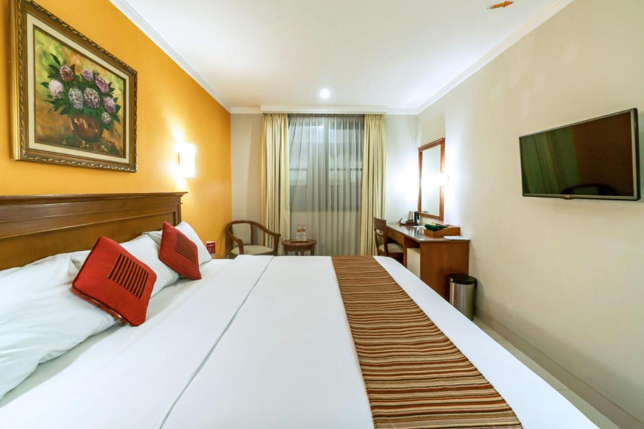 Sofyan Hotel Soepomo Jakarta Kültér fotó