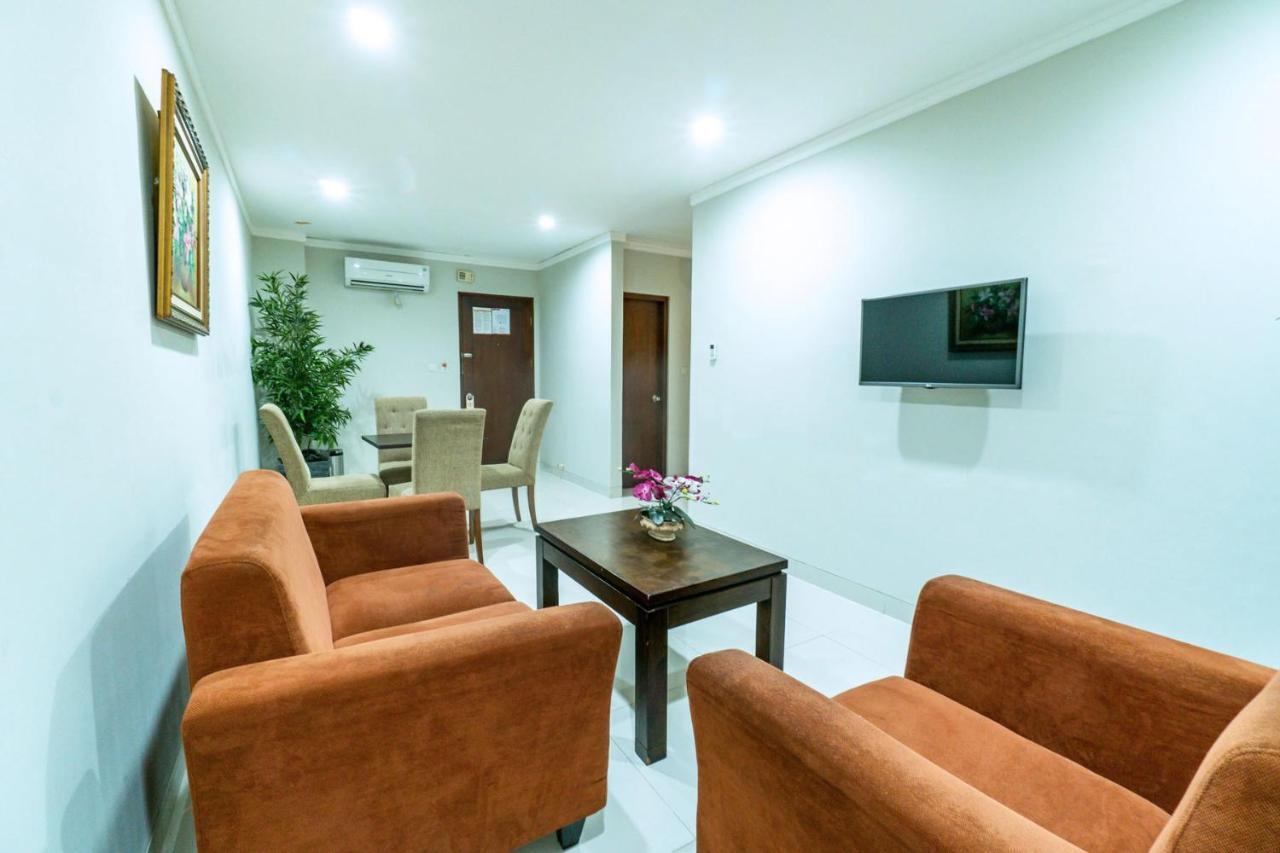 Sofyan Hotel Soepomo Jakarta Kültér fotó